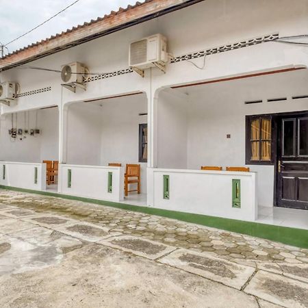Reddoorz Near Wisata Pantai Parangtritis Kretek Luaran gambar