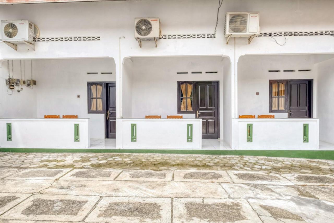 Reddoorz Near Wisata Pantai Parangtritis Kretek Luaran gambar